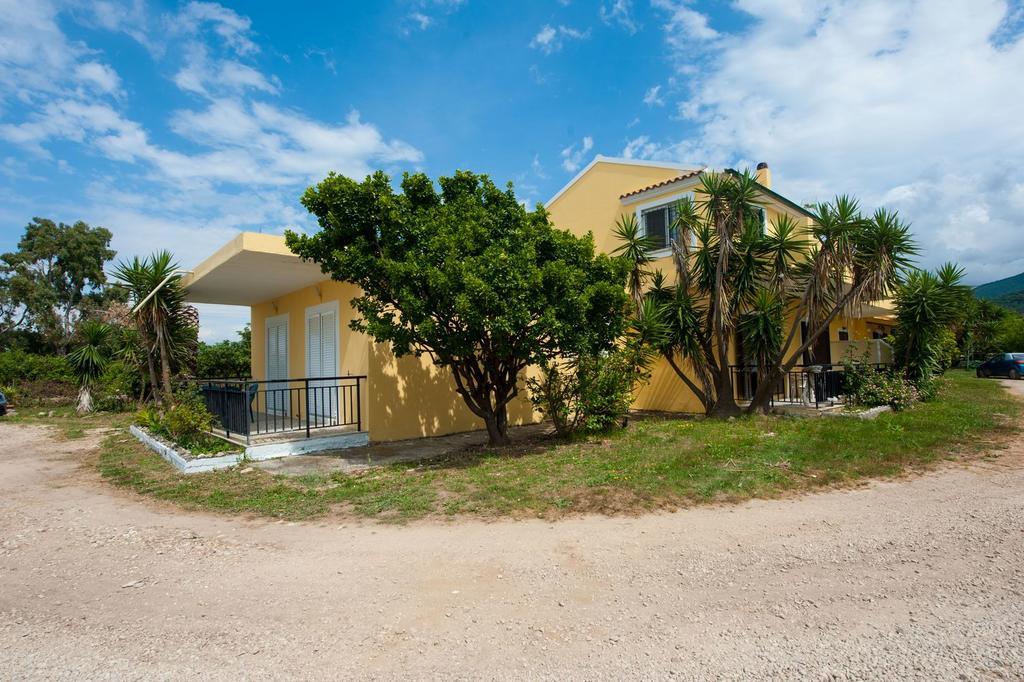 Lazaris Beach House Casa de Férias Almiros Beach